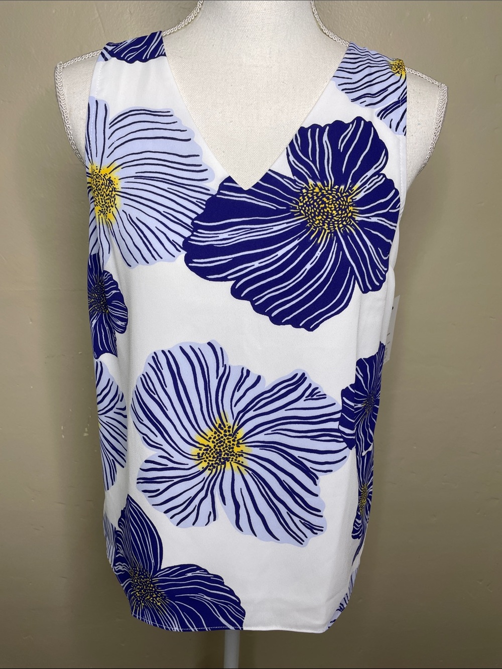 NINE WEST Blue & White Floral Sleeveless Garden Party Blouse NWT XS
